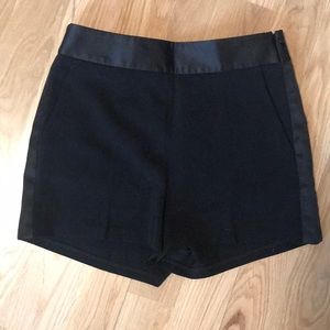 Express Tuxedo short size 6